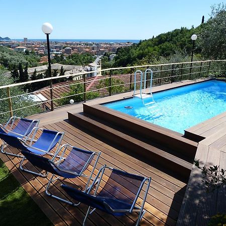 Belvedere Lodge Chiavari Habitación foto